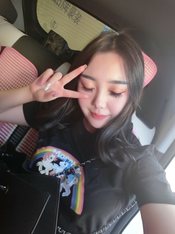 佳怡的第四张照片--大连闪婚服务中心